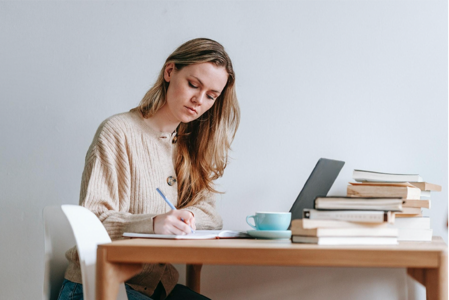 How to Create an Email Newsletter That Will Increase Your Customer Base