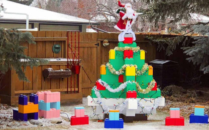 EverBlock® Model Christmas Tree & Gifts